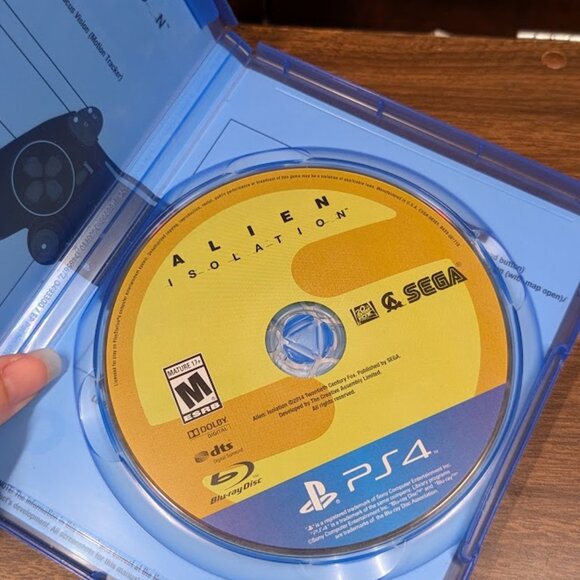 Alien Isolation Nostromo Edition Preowned PS4 Game - Picture 2 of 3